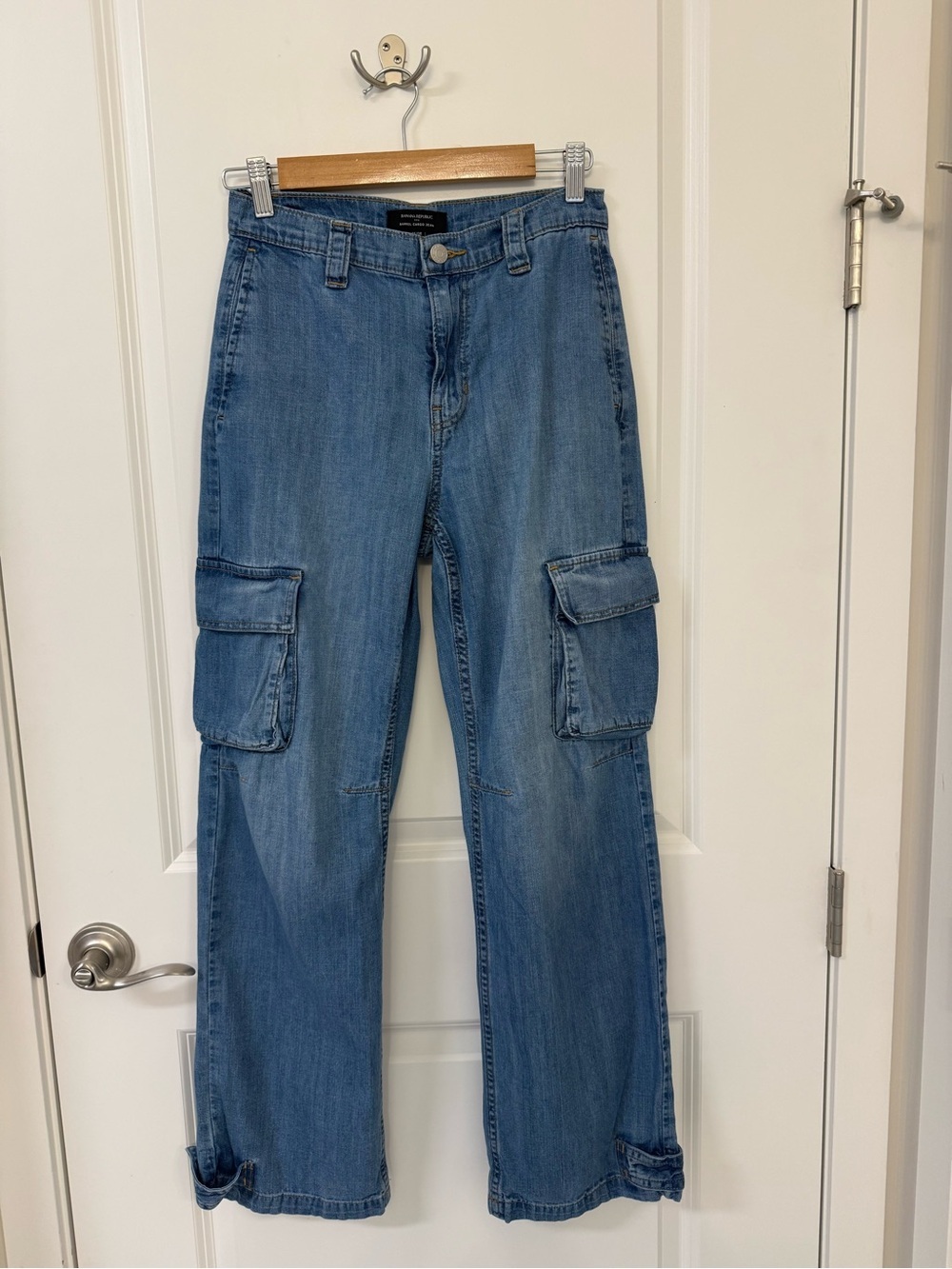 Banana Republic Barrel Cargo Jeans 25 Regular Light Wash Wide Leg Utility Denim - Picture 2 of 8